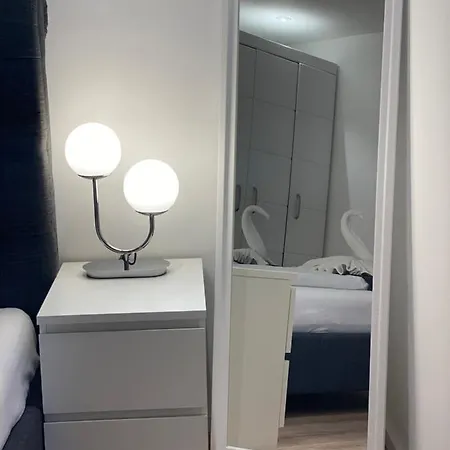 Dreamy Luxury Basement In Köln